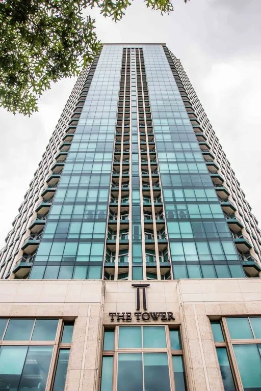 500 Throckmorton Street #2505 Fort Worth, TX 76102