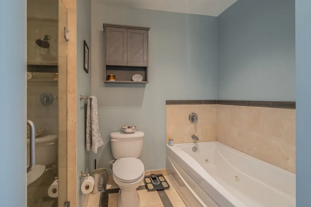 500 Throckmorton Street #2505 Fort Worth, TX 76102