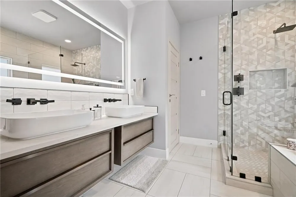5545 Our Road Oakwood, GA 30566