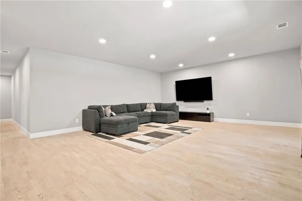 5545 Our Road Oakwood, GA 30566