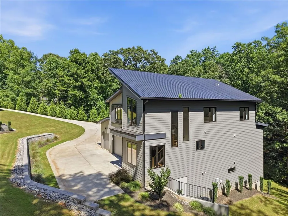 5545 Our Road Oakwood, GA 30566