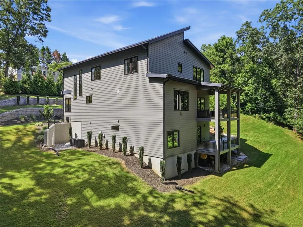 5545 Our Road Oakwood, GA 30566