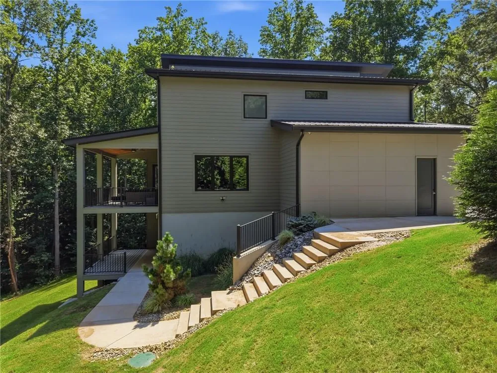 5545 Our Road Oakwood, GA 30566