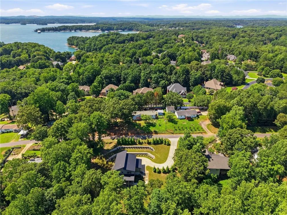 5545 Our Road Oakwood, GA 30566