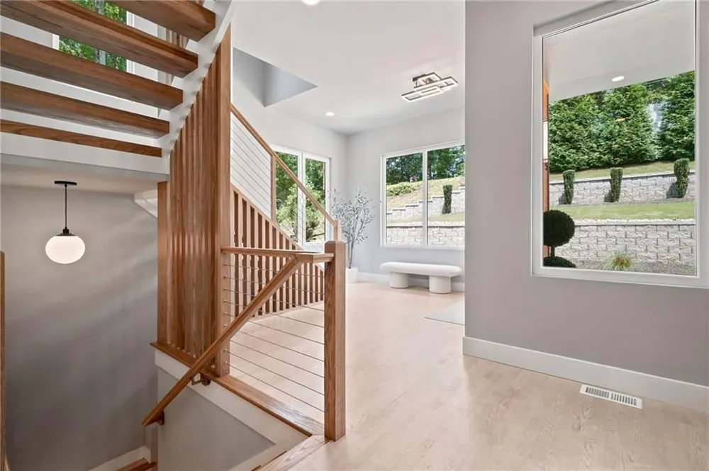 5545 Our Road Oakwood, GA 30566