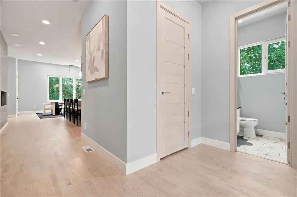 5545 Our Road Oakwood, GA 30566