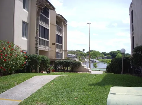 618 ORANGE DRIVE #212