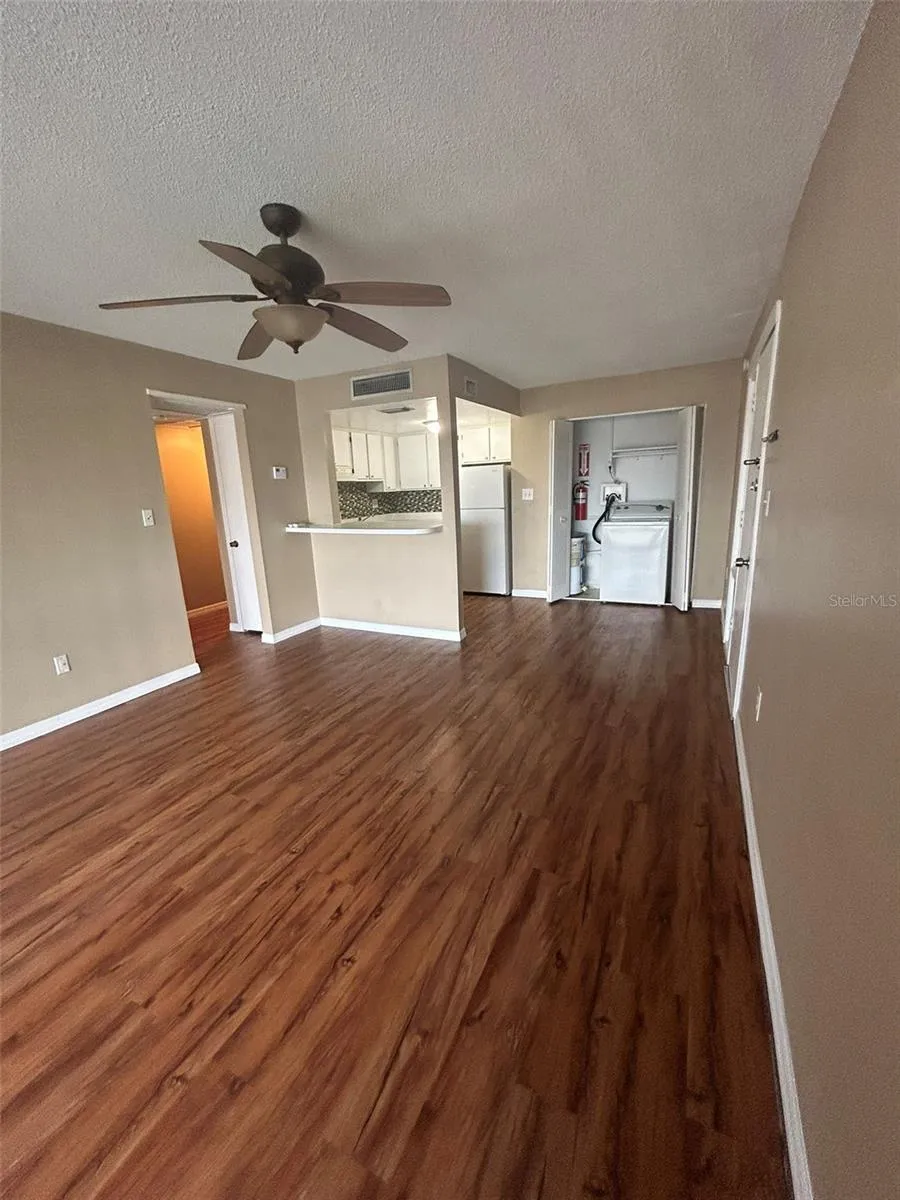 618 ORANGE DRIVE #212 Altamonte Springs, FL 32701