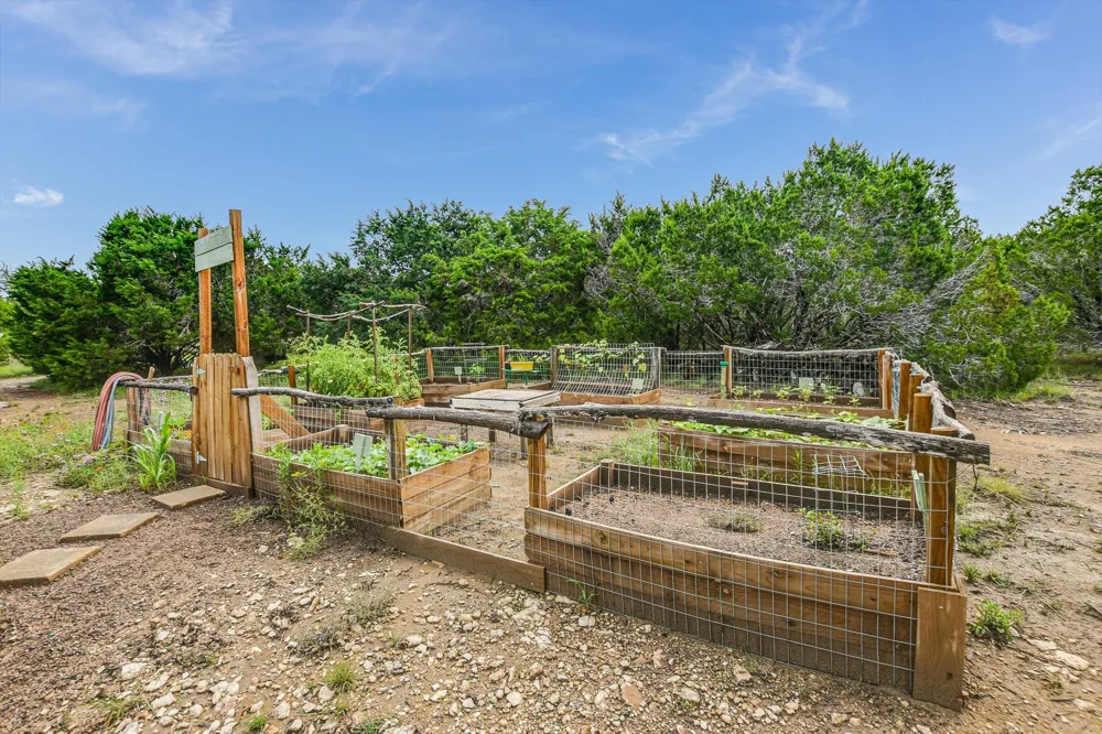 520 Murphy Drive Bertram, TX 78605