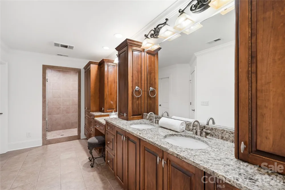 16121 Tana Tea Circle Tega Cay, SC 29708
