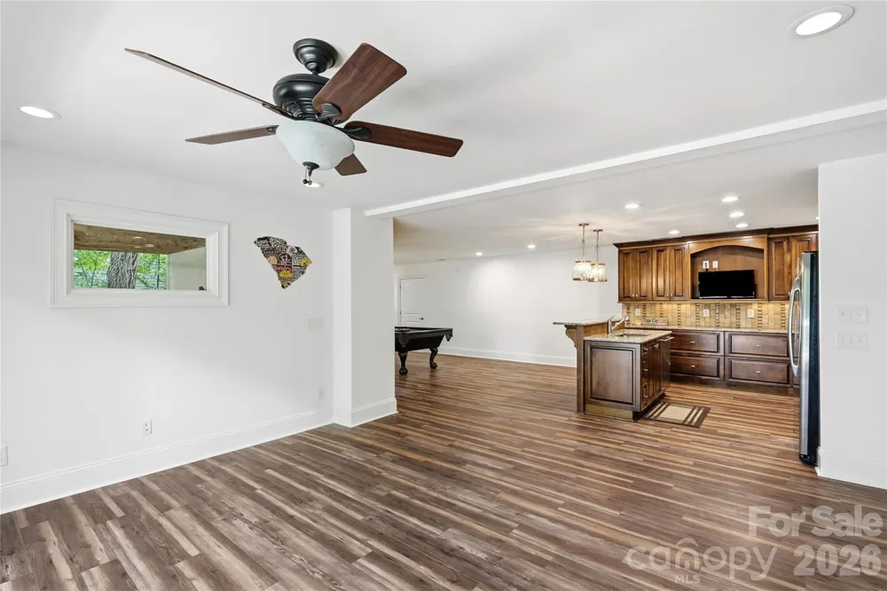16121 Tana Tea Circle Tega Cay, SC 29708