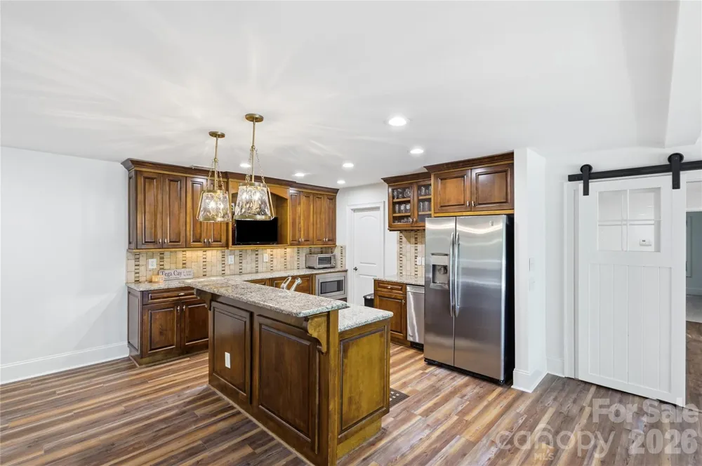 16121 Tana Tea Circle Tega Cay, SC 29708