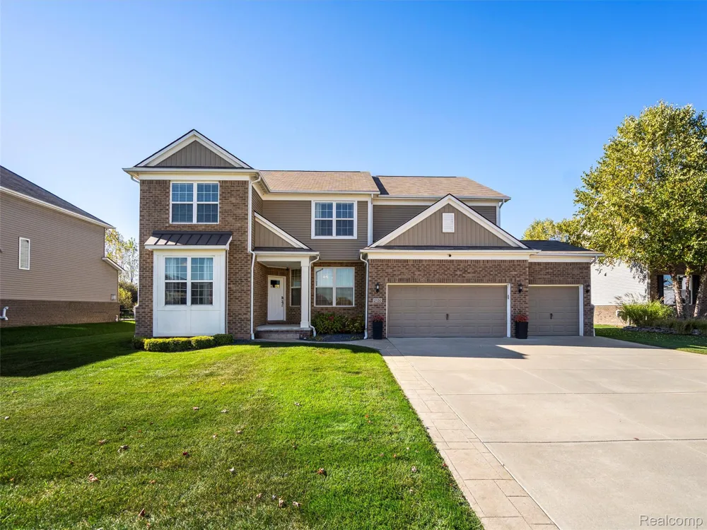 2130 Findley Circle Orion Charter Township, MI 48360