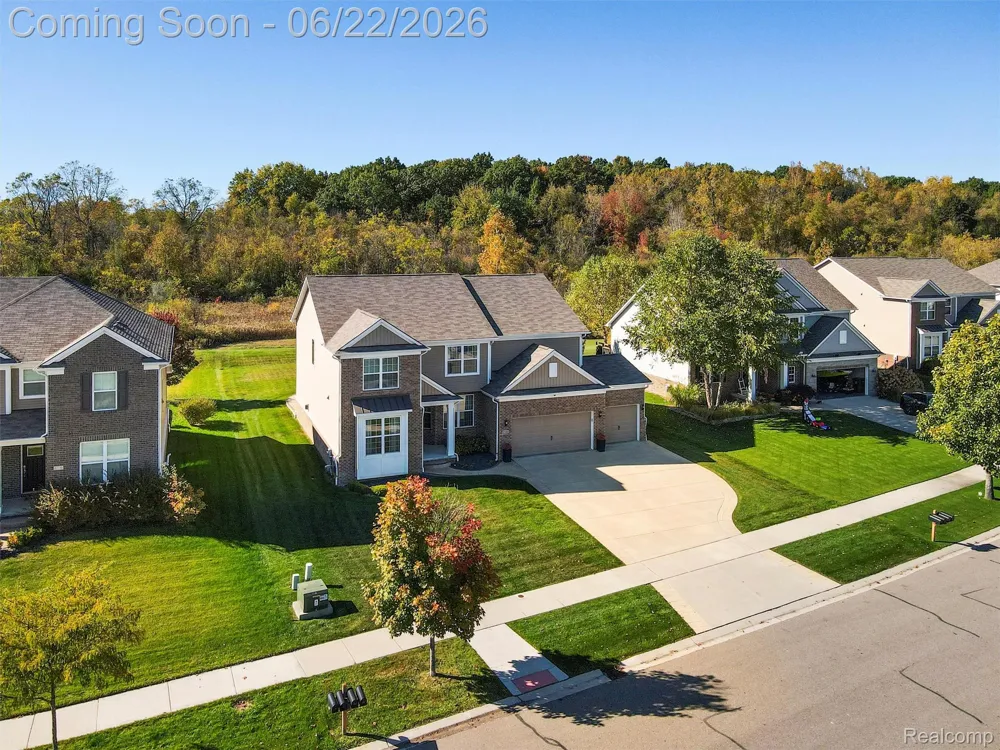 2130 Findley Circle Orion Charter Township, MI 48360