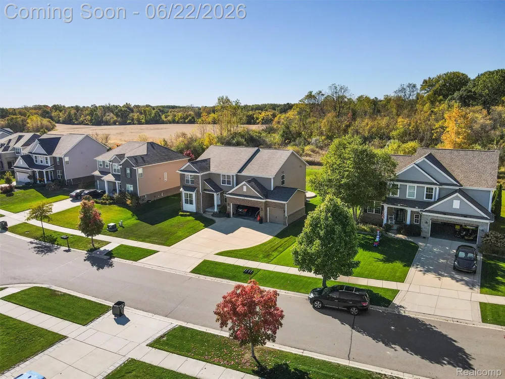 2130 Findley Circle Orion Charter Township, MI 48360