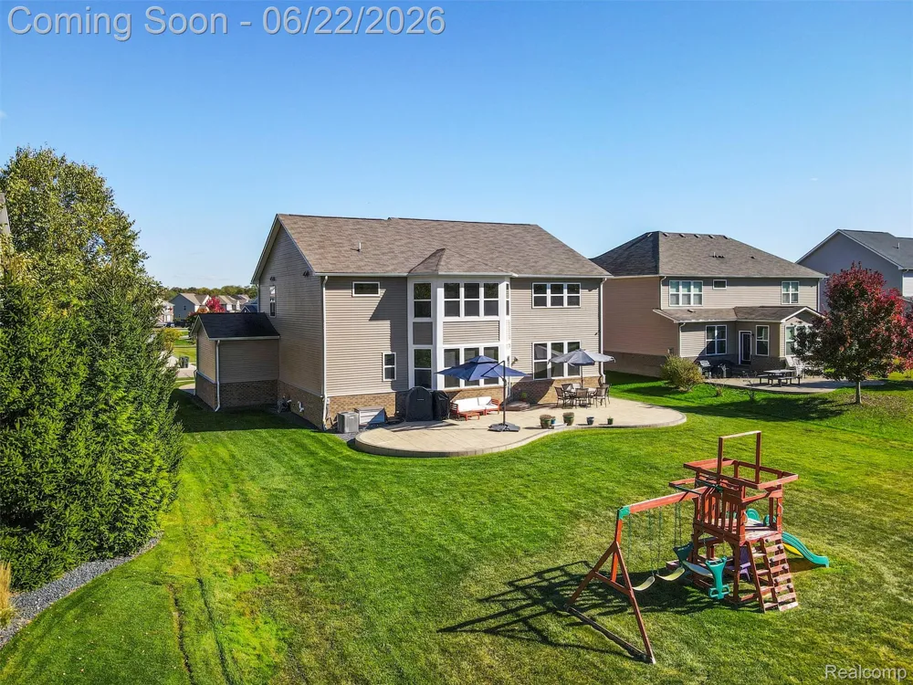 2130 Findley Circle Orion Charter Township, MI 48360