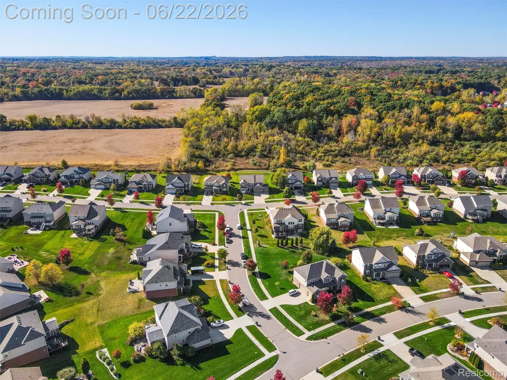 2130 Findley Circle Orion Charter Township, MI 48360