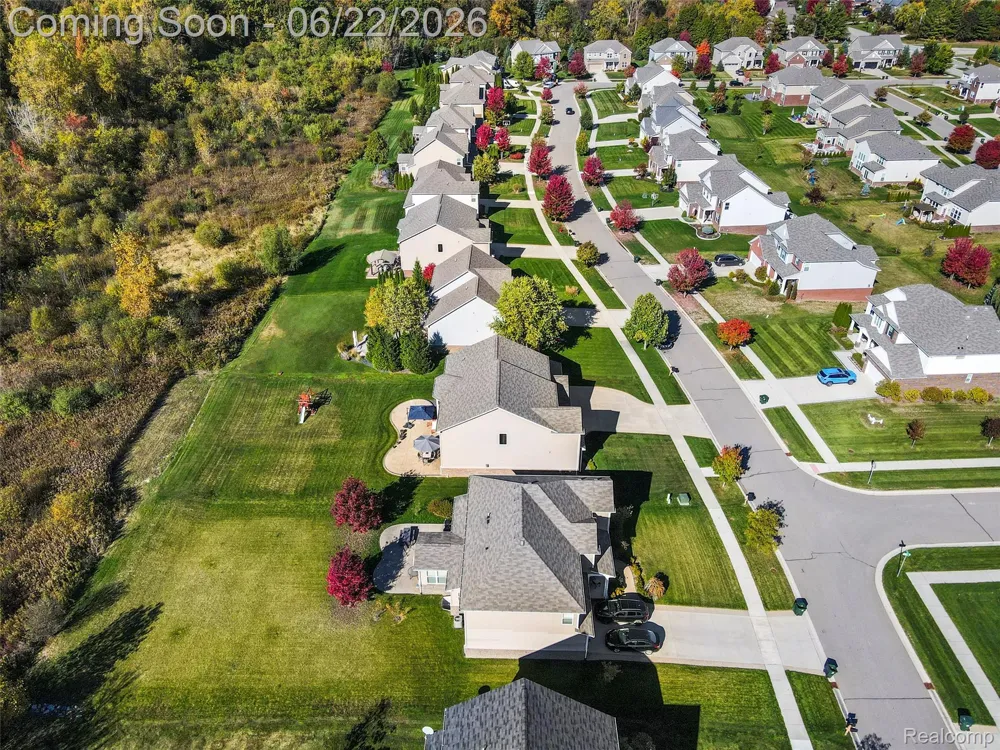 2130 Findley Circle Orion Charter Township, MI 48360
