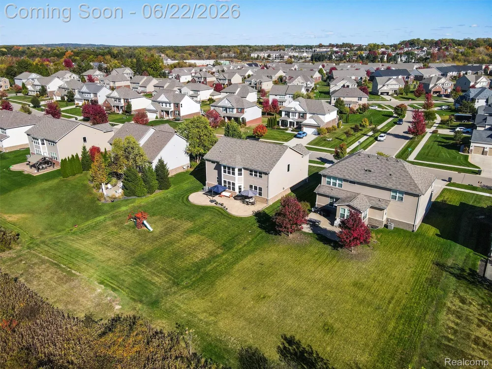 2130 Findley Circle Orion Charter Township, MI 48360