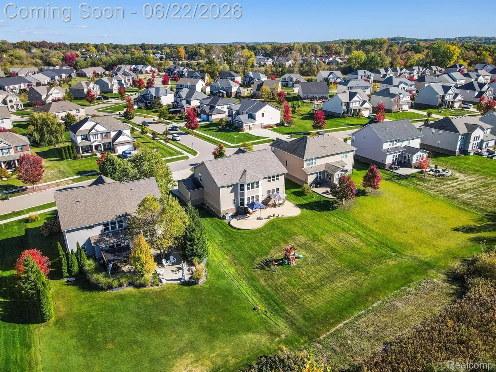 2130 Findley Circle Orion Charter Township, MI 48360