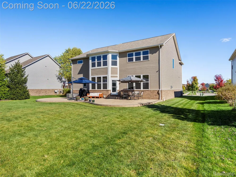 2130 Findley Circle Orion Charter Township, MI 48360