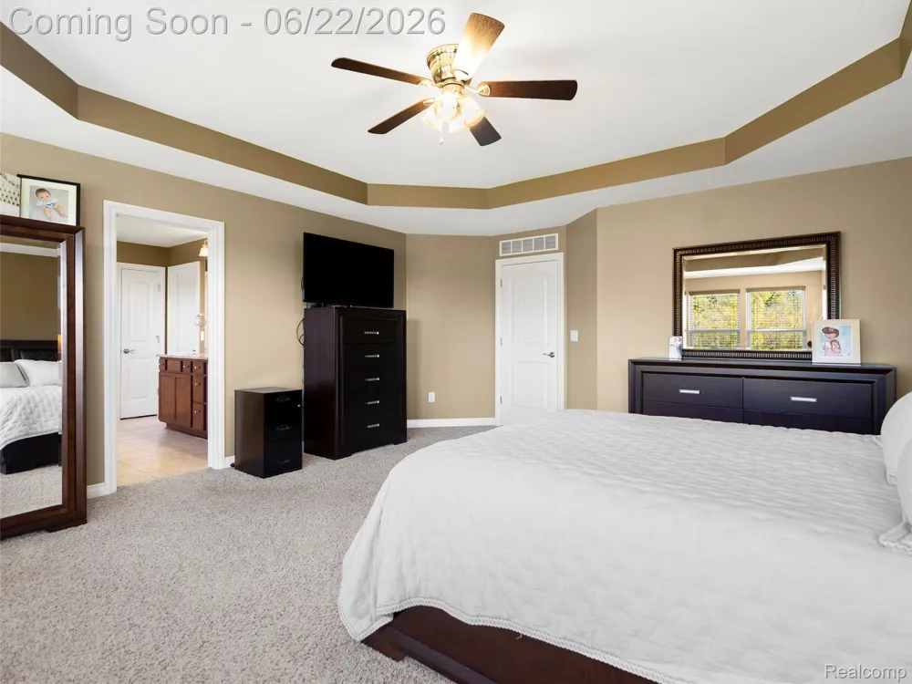 2130 Findley Circle Orion Charter Township, MI 48360