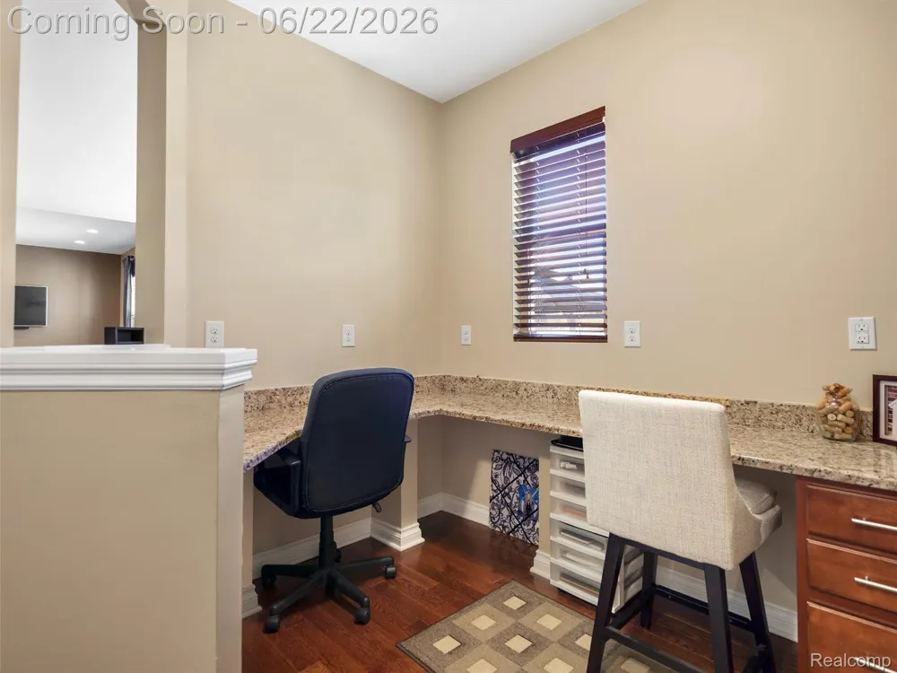 2130 Findley Circle Orion Charter Township, MI 48360