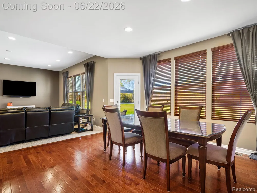 2130 Findley Circle Orion Charter Township, MI 48360