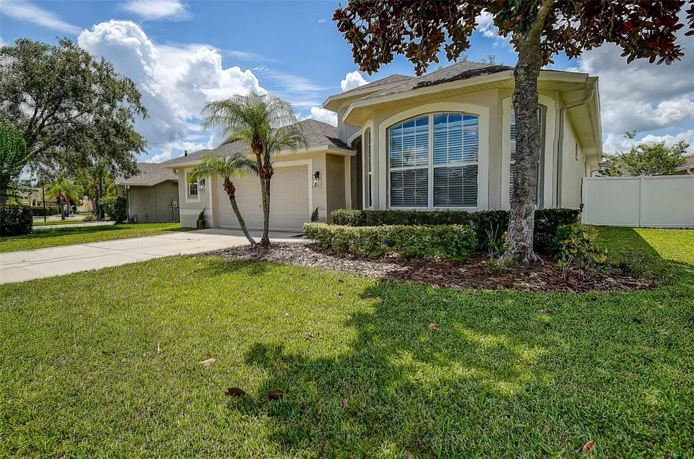 16730 FAIRBOLT WAY Odessa, FL 33556