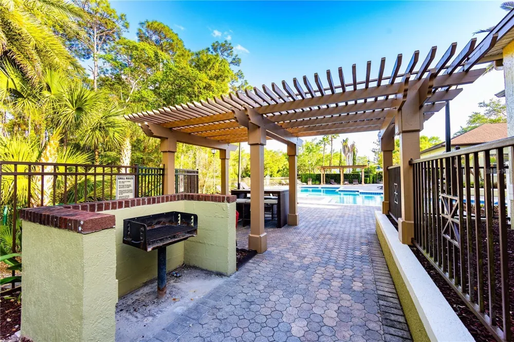 737 CREST PINES DRIVE #612 Orlando, FL 32828