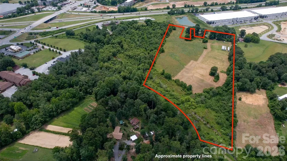 412 Mcmurray Road Flat Rock, NC 28731