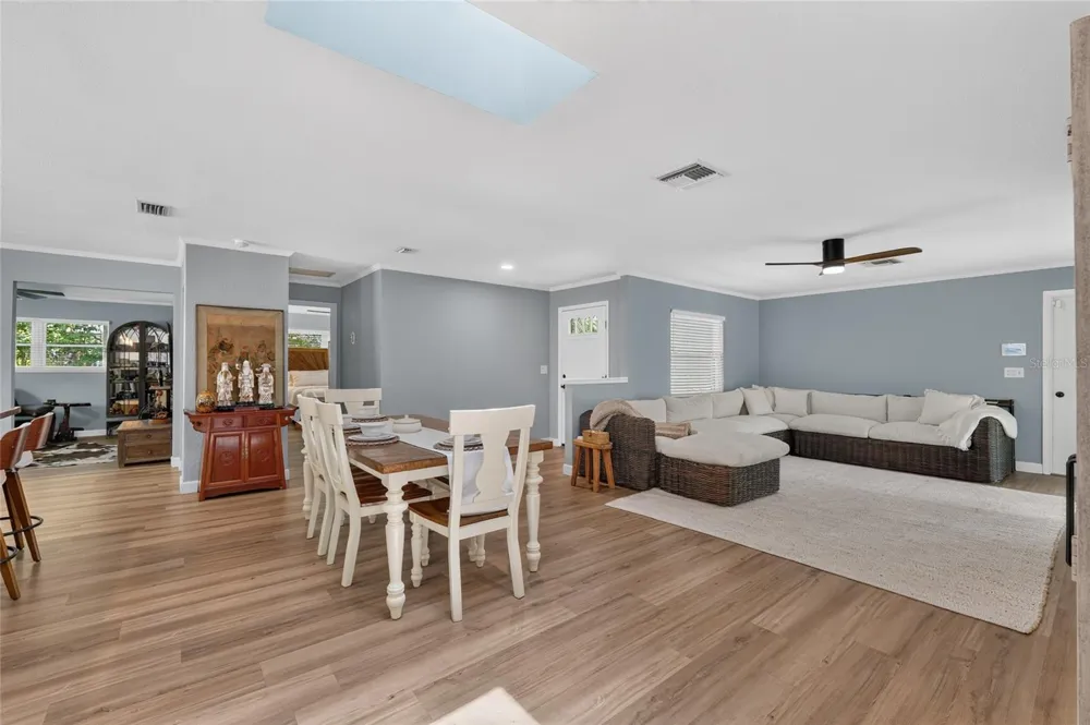 1502 SE 16TH AVENUE ocala, FL 34471
