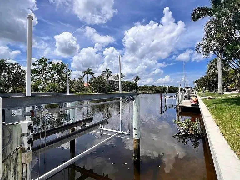 5530 ALMAR DRIVE Punta Gorda, FL 33950