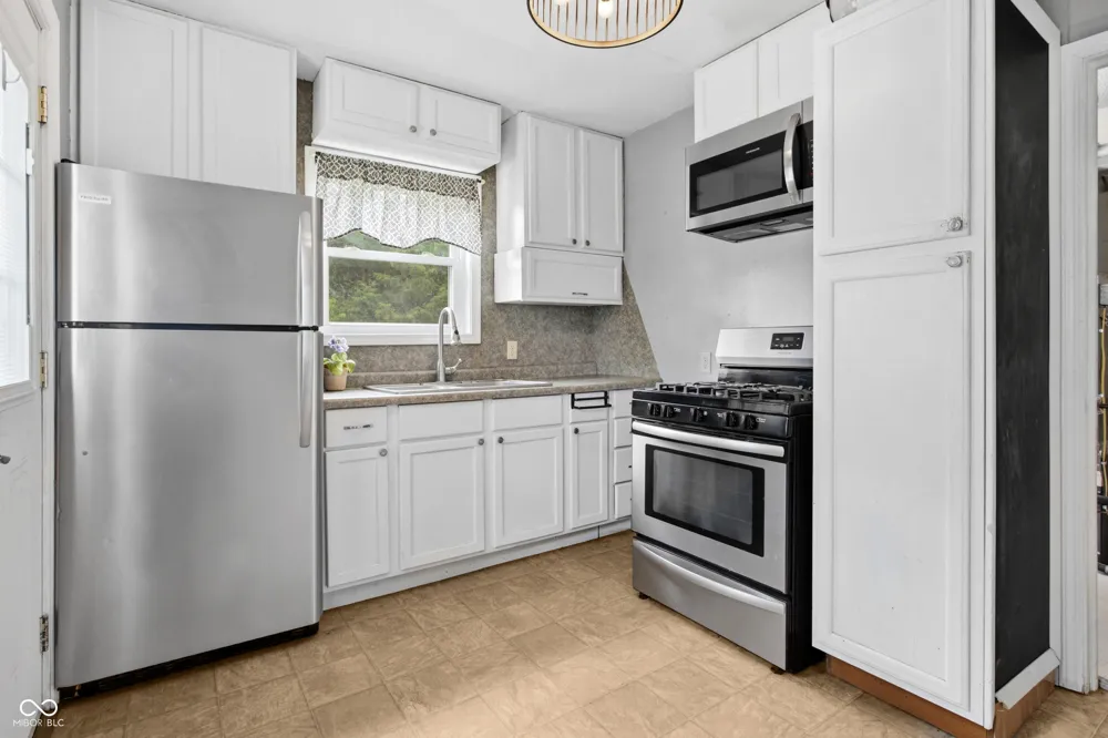 25 Southdowns Drive Kokomo, IN 46902