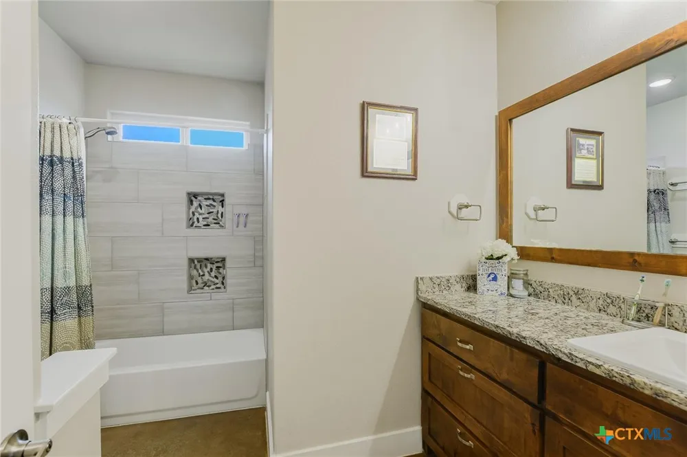 520 Murphy Drive Bertram, TX 78605