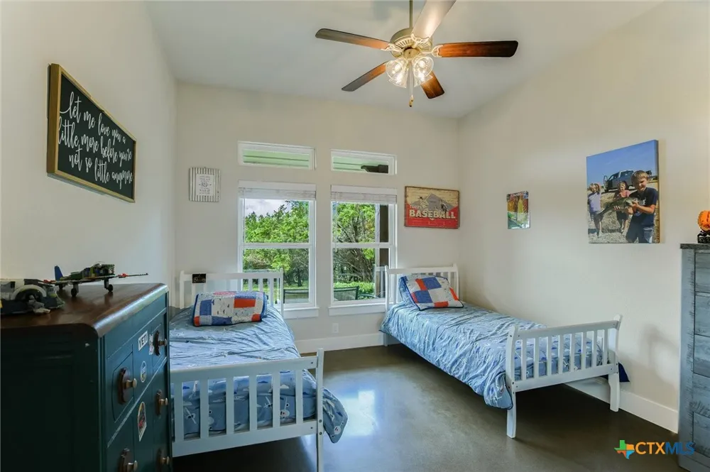 520 Murphy Drive Bertram, TX 78605