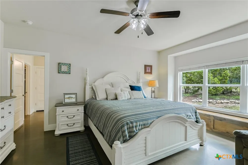 520 Murphy Drive Bertram, TX 78605