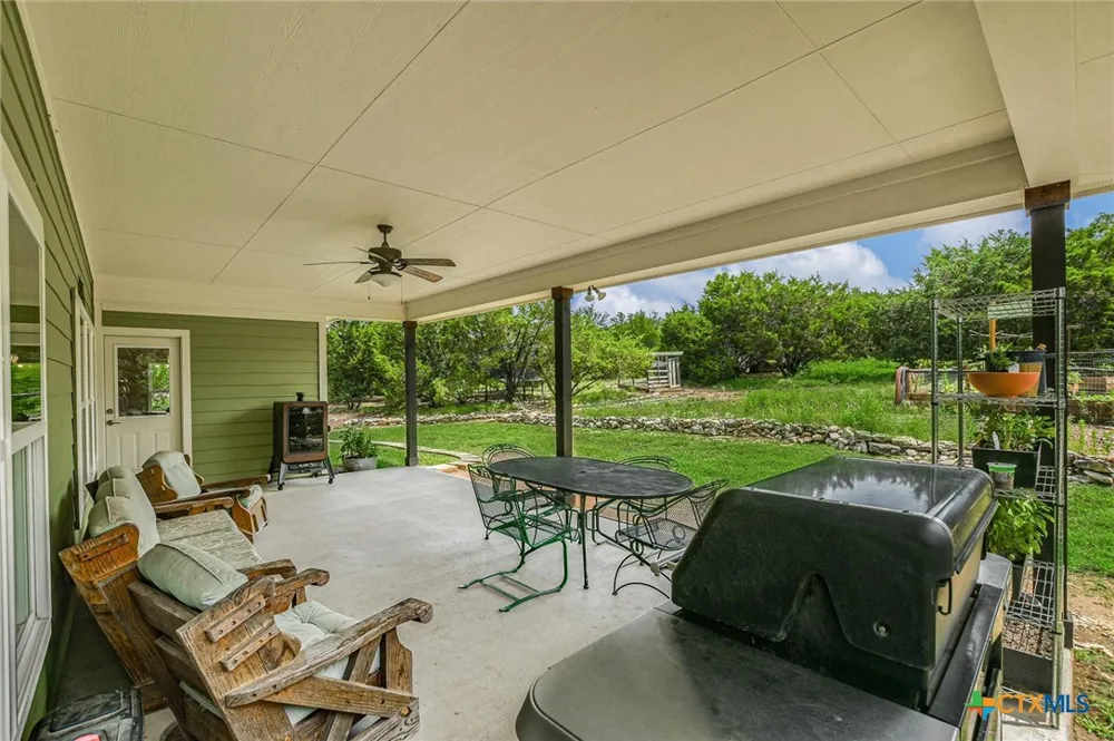 520 Murphy Drive Bertram, TX 78605