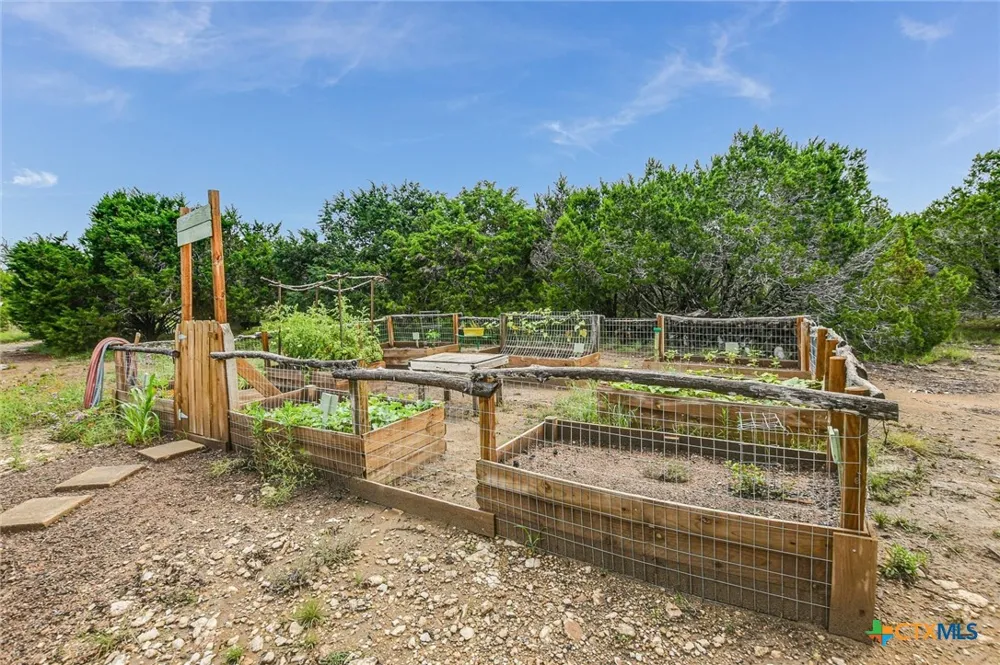 520 Murphy Drive Bertram, TX 78605