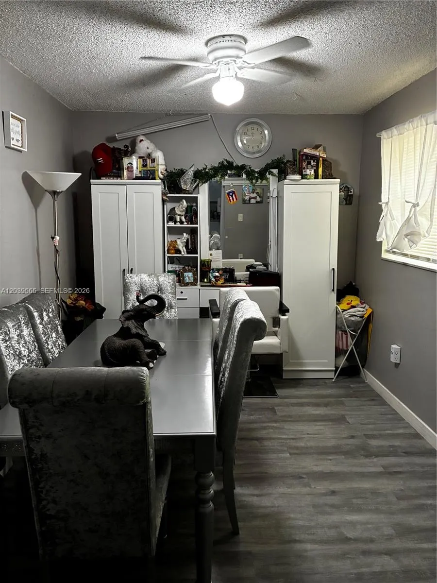 11101 Royal Palm Blvd #214 Coral Springs, FL 33065