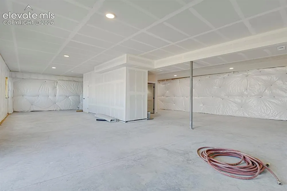 29295 Tallgrass View Calhan, CO 80808