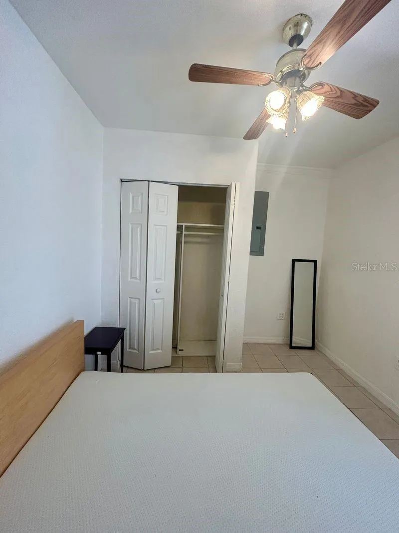 7302 WOODHALL COURT Tampa, FL 33634