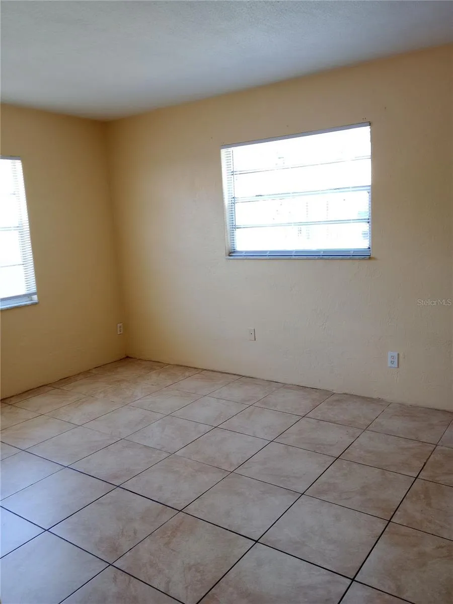 1217 KENNEDY ROAD #58 Daytona Beach, FL 32117