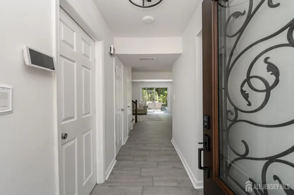 16 Finch Road Howell, NJ 07731
