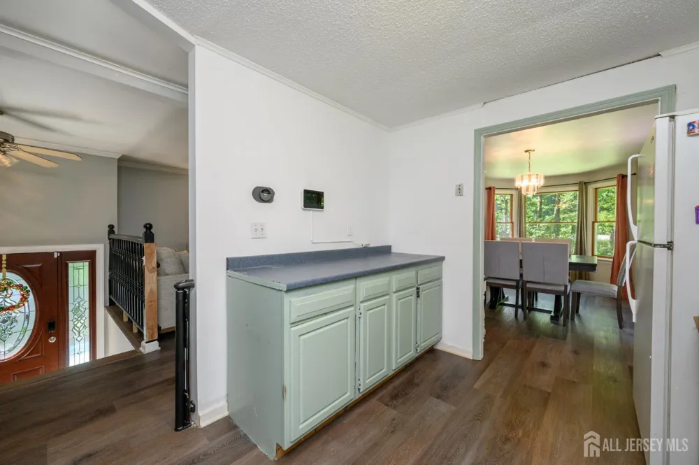 11 Pine Ridge Road Califon, NJ 07830