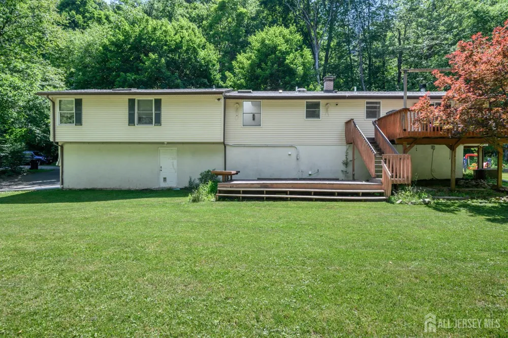 11 Pine Ridge Road Califon, NJ 07830