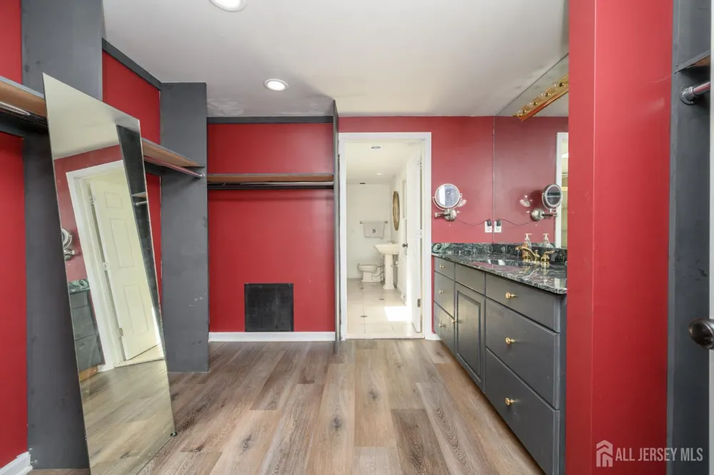 11 Pine Ridge Road Califon, NJ 07830
