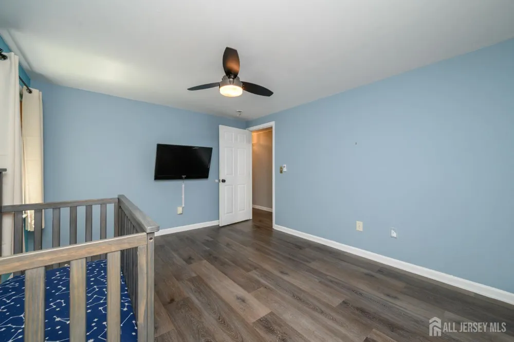 11 Pine Ridge Road Califon, NJ 07830