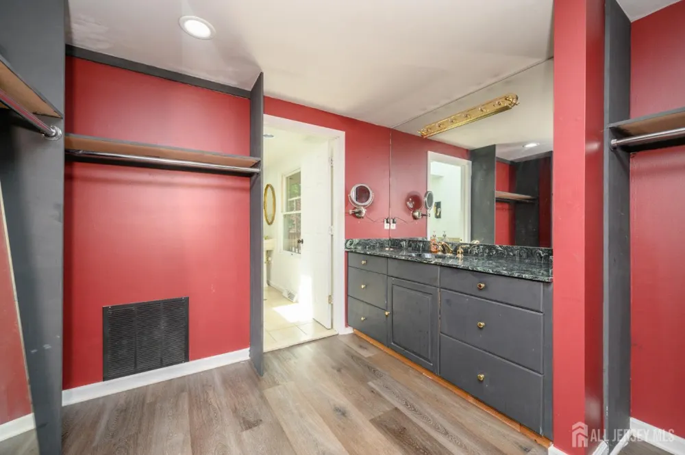 11 Pine Ridge Road Califon, NJ 07830