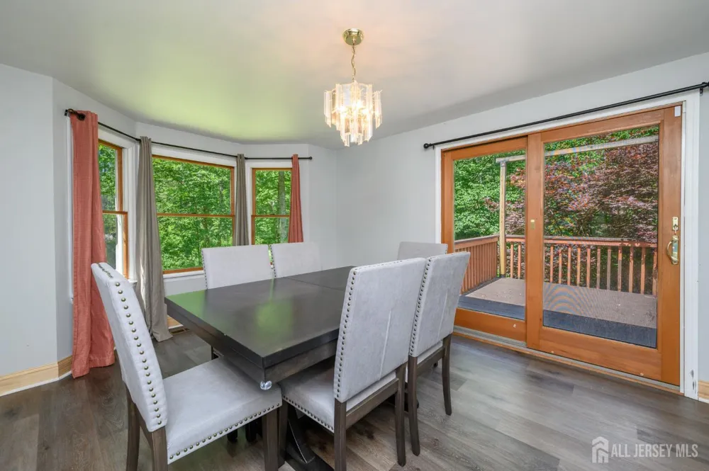 11 Pine Ridge Road Califon, NJ 07830